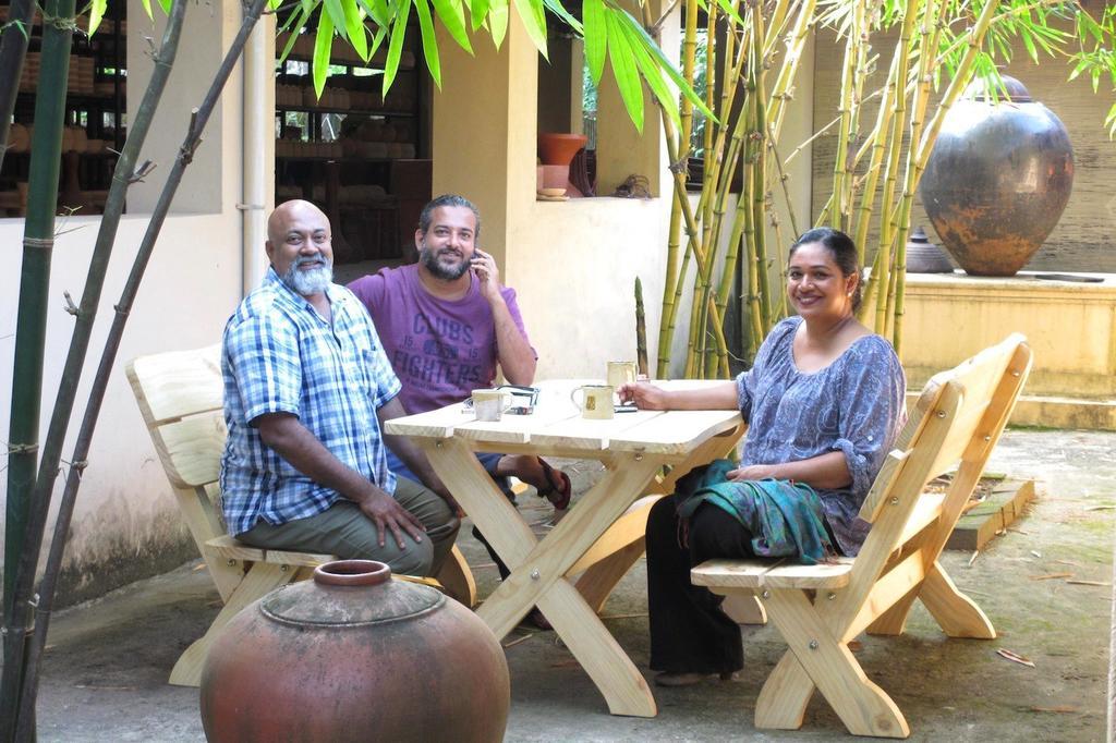 Clayfingers Art Cottage Thrissur Номер фото