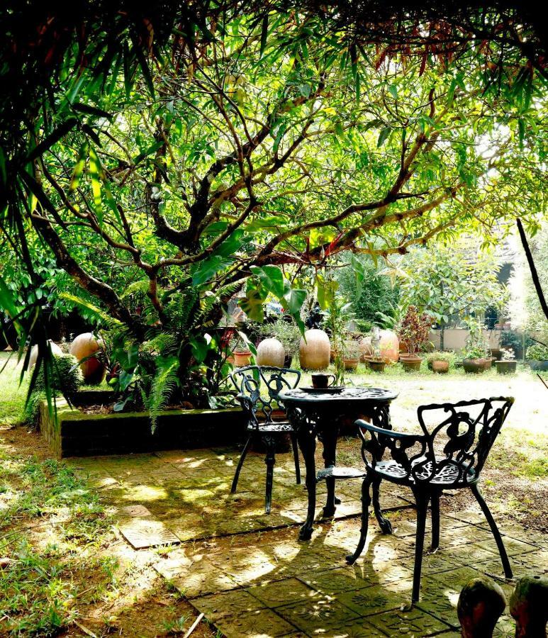 Clayfingers Art Cottage Thrissur Экстерьер фото